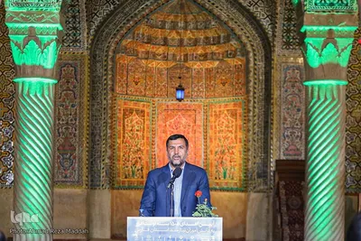 آیین توزیع ۱۵۰۰۰نوشت افزار میان دانش‌آموزان بی‌بضاعت فارس