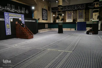 مراسم عزاداری شب عاشورا با حضور رهبر معظم انقلاب