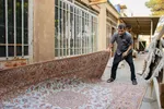 هنر مرمت فرش در قلب بازار اصفهان