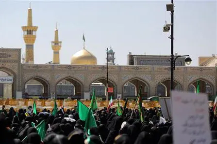 میزبانی آستان قدس رضوی از 700 دانش‌آموز زیارت اولی از سراسر کشور