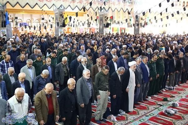 نماز جمعه ساری دوم آذر ماه به امامت آیت‌الله محمد باقر محمدی لائینی و با حضور مردم مومن و انقلابی  در مصلی امام خمینی (ره) مازندران  برگزار شد.