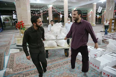 تهیه و توزیع ۱۰۰۰ بسته معیشتی بسیج دانشجویی قم