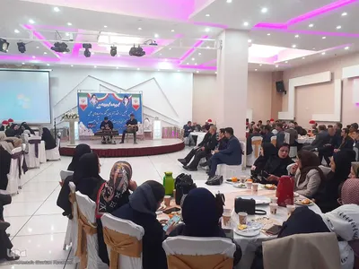 تجلیل از افتخار آفرینان کنکور و المپیادهای دانش آموزی در اهر