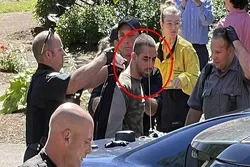 ملعون سلمان رشدی پر حملہ کرنیوالے ملزم کی شناخت ظاہر