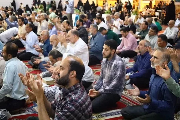 «آیین دعای عرفه در مصلی امام خمینی(ره)ساری»