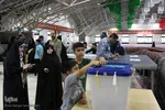 حماسه حضور در گلستان شهدای اصفهان