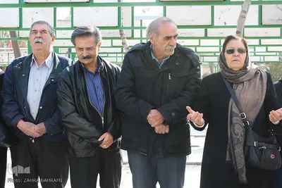 گلباران قبور شهدا توسط ارامنه مقیم اراک