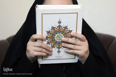 کلاس آموزشی ناهید رزاقی، دانشجو معلم قرآن کریم