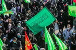 Teheraner feiern Geburtstag von Fatima Zahra (s.a.)