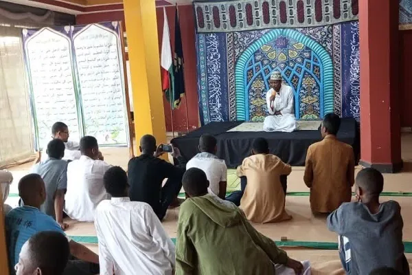 آغاز مرحله مقدماتی المپیاد قرآن و حدیث المصطفی در ماداگاسکار + عکس
