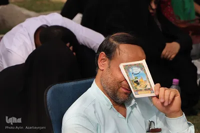 مراسم قرائت دعای پرفیض عرفه در گلستان شهدای اصفهان