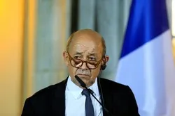 French FM in Egypt to Calm Tensions after Publication of Insulting Cartoons
