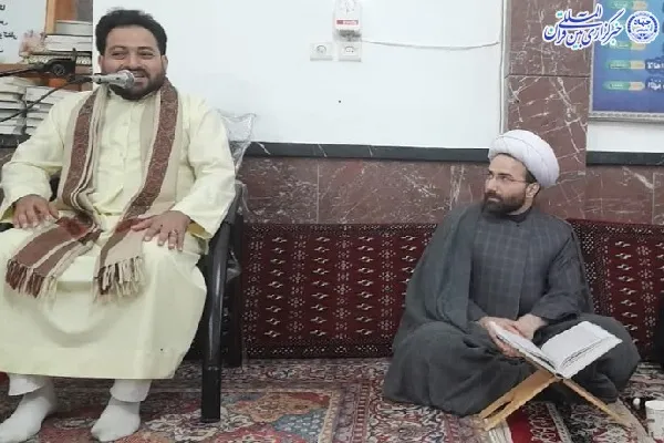 محفل انس با قرآن در مسجد جامع شهرستان نوشهر