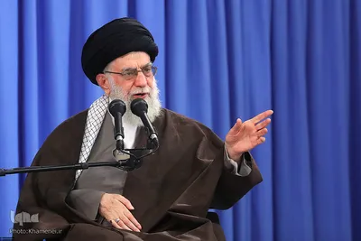 مراسم جشن تکلیف دانش‌آموزان با حضور رهبر انقلاب