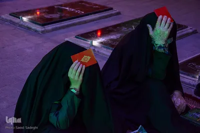 مراسم پرفیض شب ۱۹رمضان، در گلزار شهدای وادی رحمت