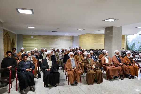 همایش ائمه جمعه آذربایجان شرقی