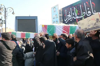 وداع باشکوه مردم ارومیه با پیکر شهدای گمنام دفاع مقدس‎