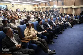 همایش جامعه قرآنی، بصیرت، رسالت و آسیبها