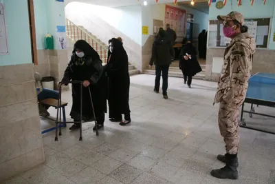 جشن انقلاب در سایه خدمت پزشکی به محرومان