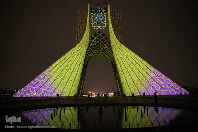 مراسم نورافشانی میدان آزادی