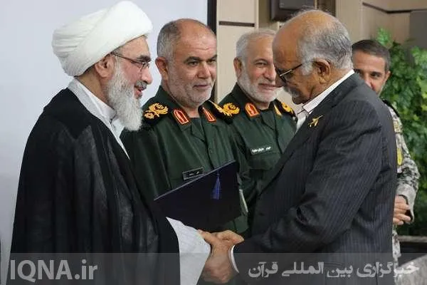 خلبانان و روحانیون در نهاجا بوشهر تجلیل شدند + عکس