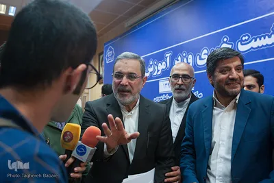 نشست خبری وزیر آموزش و پرورش ایران
