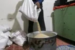 پخت «حلیم در جُم ( خمره) میراثی ۳۰۰ ساله در فین