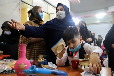 نمایشگاه دست‌سازه‌های دانش‌آموزان اهوازی
