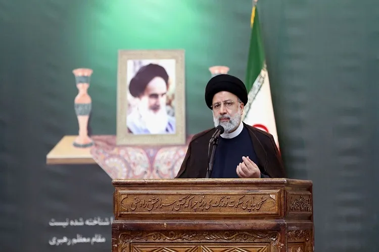 اصالت انقلاب اسلامی به نام مبارک امام(ره) است/ ضرورت مقابله با هویت‌زدایی از انقلاب