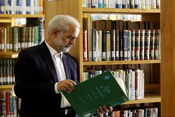 اهدای دو هزار و ۹۳۷ جلد کتاب به کتابخانه فاطمی
