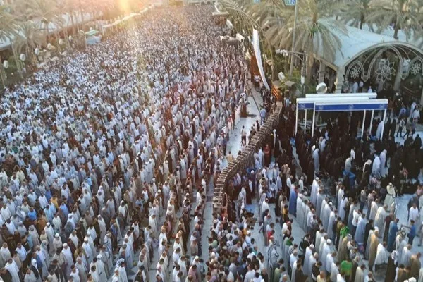 اقامه با شکوه نماز عید قربان در بین‌الحرمین