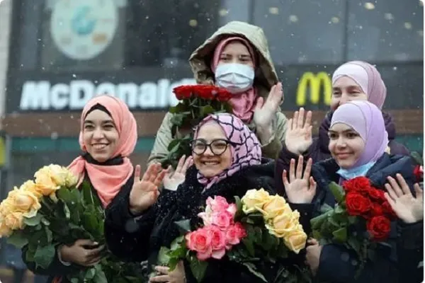 Mise en garde contre l'interdiction du hijab en Italie