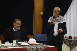 مراسم شعر خوانی شاعران بین المللی حوزه مقاومت