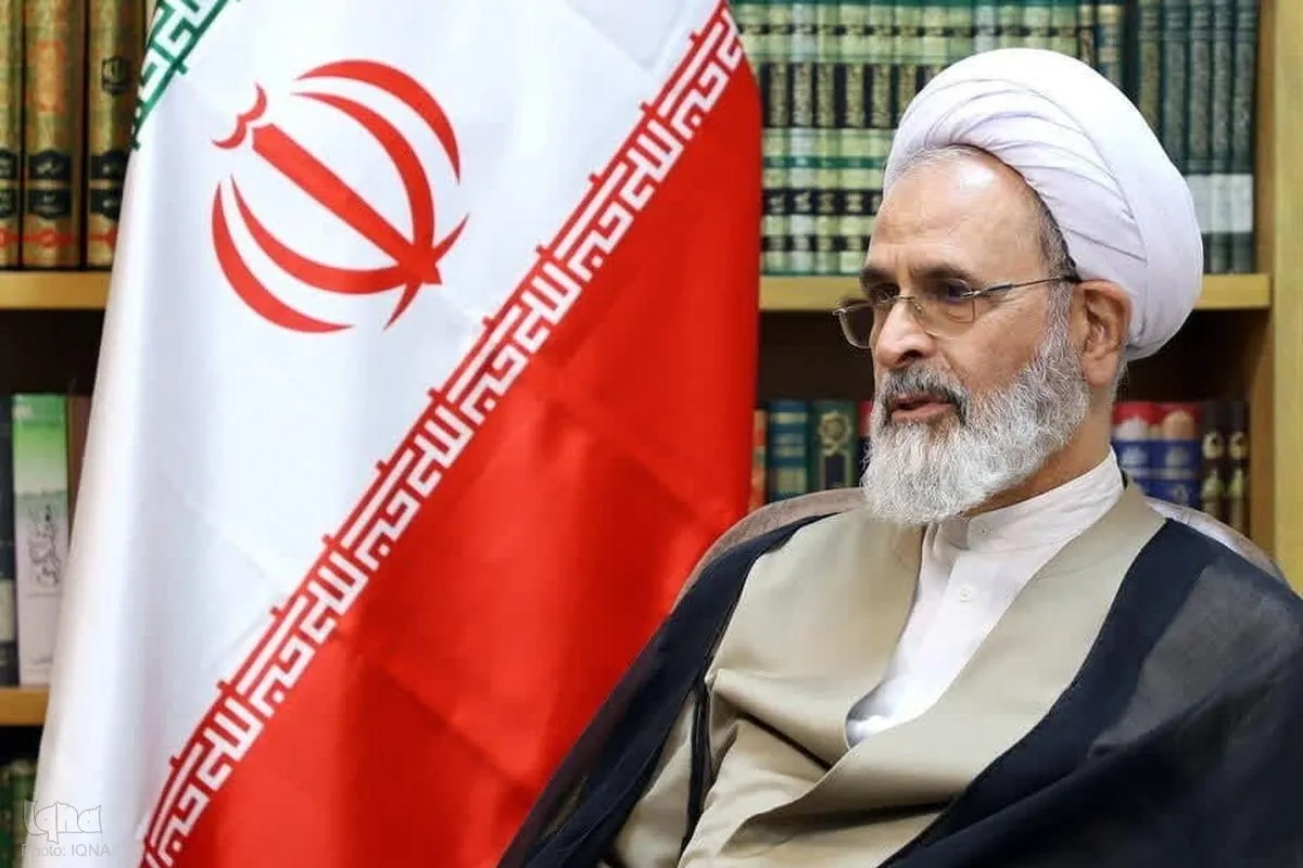 حوزه‌های علمیه آماده هرگونه جانفشانی است