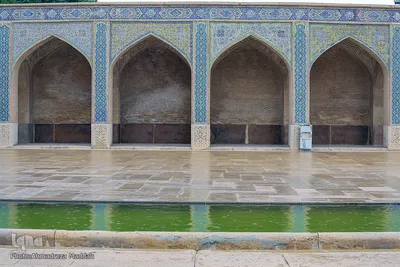 بارش رحمت الهی بر گلدسته های مسجد تاریخی وکیل شیراز‎‎
