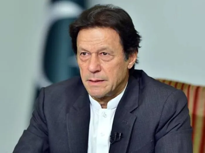 Imran Khan insta a los musulmanes a crear conciencia sobre Cachemira