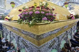 آذین بندی حرم مطهر حسینی در اعیاد رجبیه