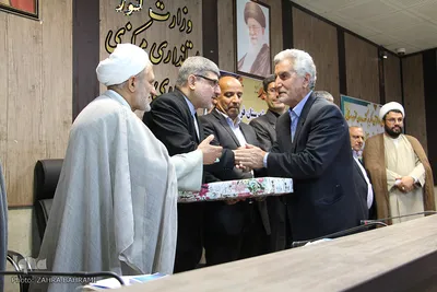 جلسه مشترک شورای اداری فراهان و مجمع خیرین قرآنی/عکاس: زهرا بهرامی