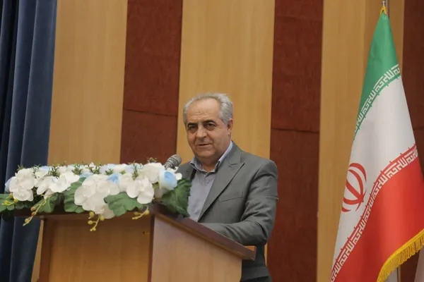 آیین تجلیل از دستگاه‌های برتر در حوزه ترویج فرهنگ نماز و نمازخوانی