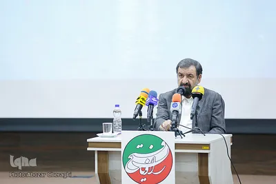 محسن رضایی دبیر مجمع تشخیص مصلحت نظام در همایش فرهنگی راویان دفاع مقدس