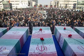 تشییع پیکرهای ۱۲ شهید گمنام در مشهد مقدس