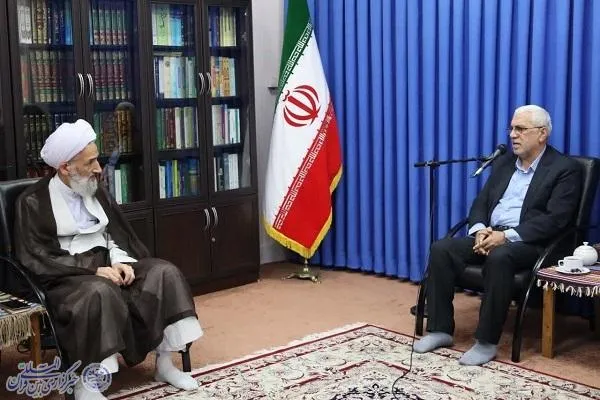 نشست اعضای ستاد برگزاری همایش ملی بزرگداشت علامه حسن زاده آملی