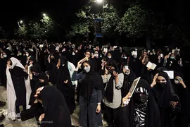 مراسم پرفیض احیای شب بیست و یکم ماه مبارک رمضان در مسجد دانشگاه تهران