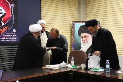تجلیل از خادمان نماز جمعه تبریز