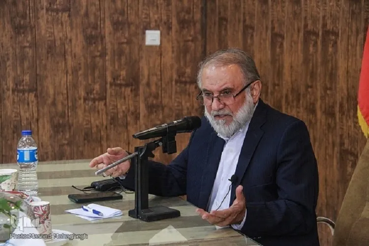 قرائت روزانه قرآن، گام نخست برای انس بیشتر با کلام الهی است