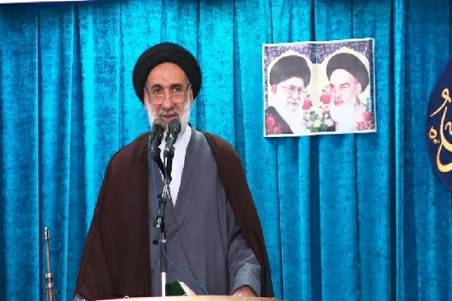 پایمردی در برابر باطل درس مهم مکتب حسینی است