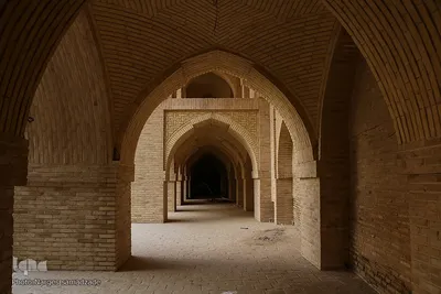 رویداد نیمرخ اصفهان‎