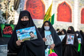 اجتماع بزرگ زنان عاشورایی در میدان امام حسین (ع)