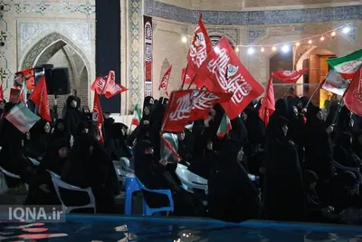 آئین بزرگداشت ولی‌امر مسلمین و مرجع شیعیان جهان حضرت آیت‌الله العظمی امام سیدعلی حسینی خامنه‌ای(ره) و شهدای خانواده رهبر معظم انقلاب در مسجد امام خمینی(ره) سمنان
