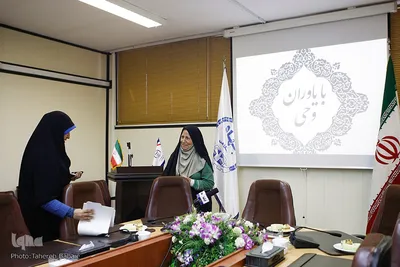 نهمین نشست با یاوران وحی
